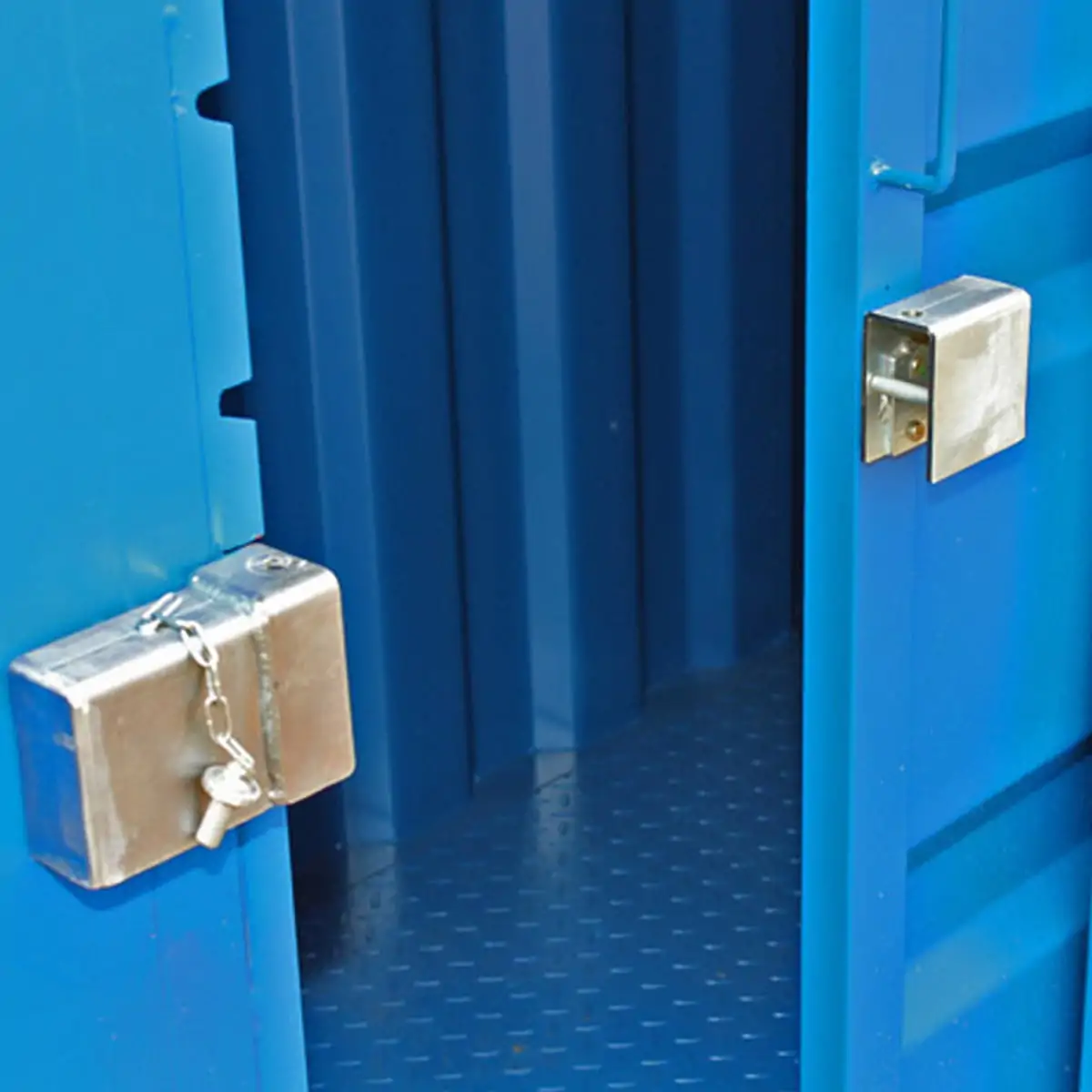 Låsbom Valvcontainer